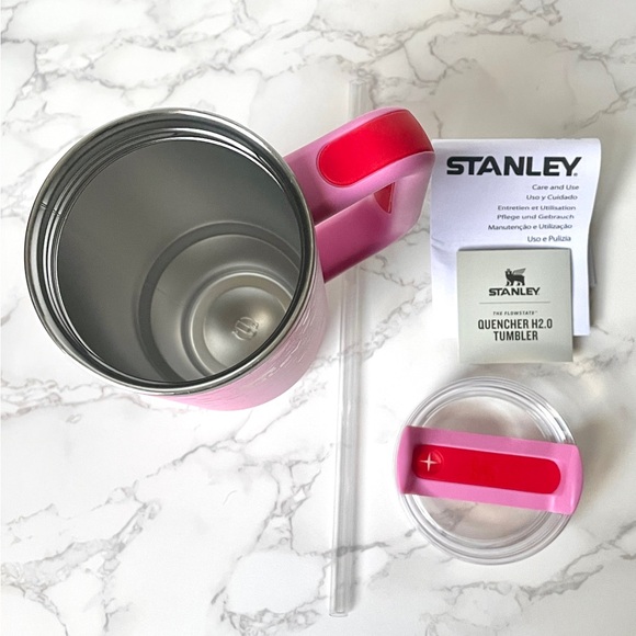 New LIMITED EDITION Stanley Tumbler 30oz Target Valentines Day Pink Sweet Hearts - Picture 9 of 15